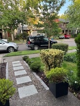 429 Oak Leaf St in Newberg, OR - Foto de edificio - Building Photo