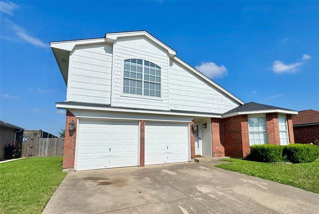 2711 Martsy Ct in Arlington, TX - Building Photo - Building Photo