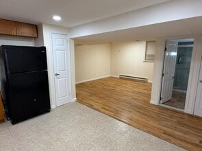 588 Avenue A in Bayonne, NJ - Building Photo - Building Photo