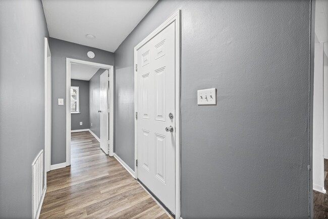 9119 Spyglass Pl in Charlotte, NC - Building Photo - Building Photo