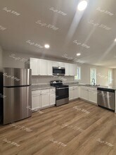 1030 Oakland Ave in Kansas City, KS - Building Photo - Building Photo