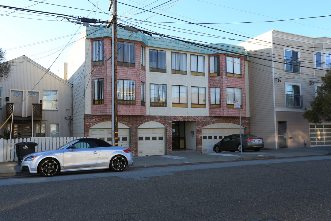 1319 46th Ave in San Francisco, CA - Building Photo