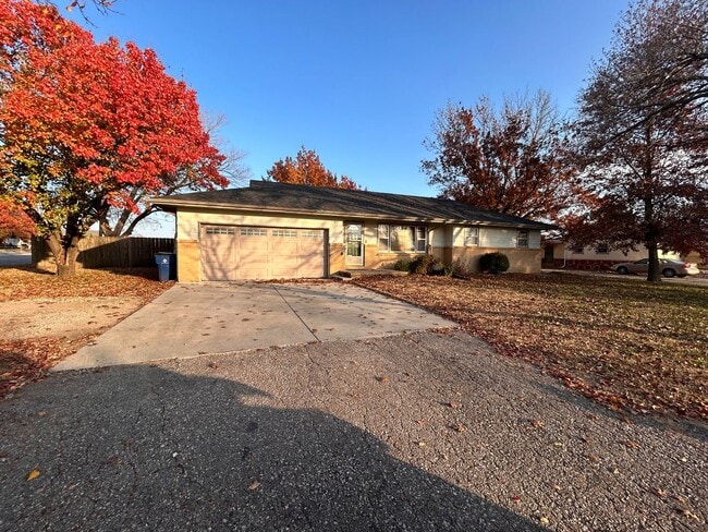 property at 102 S Westview Rd