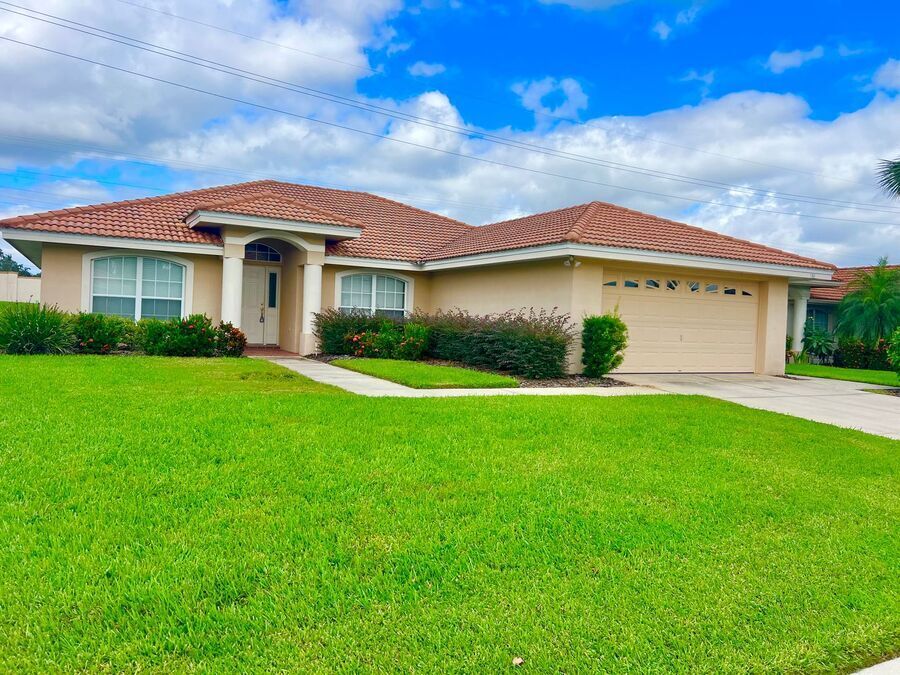 150 Morning Glory Cir in Winter Haven, FL - Building Photo