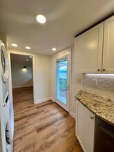 2061 East Bay Drive Northeast in Olympia, WA - Building Photo - Building Photo