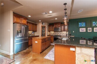 1020 Woodland Bend Cir in Salado, TX - Building Photo - Building Photo