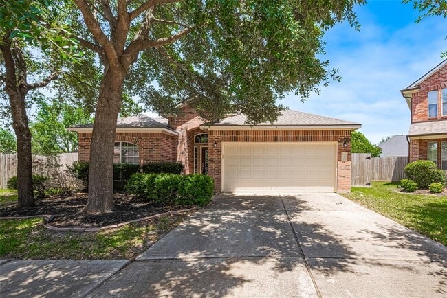property at 2502 Oakthorn Ct