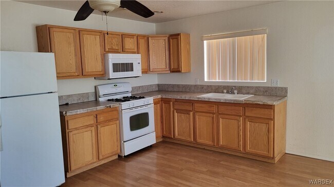 7833 Mallard St in Mohave Valley, AZ - Building Photo - Building Photo
