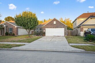 18506 W Hardy Rd in Houston, TX - Building Photo - Building Photo