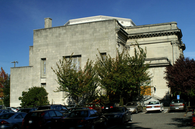 Sanctuary Townhomes in Seattle, WA - Building Photo - Building Photo