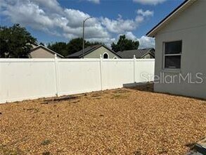 3805 Point Dr in St. Cloud, FL - Building Photo - Building Photo