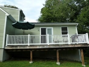 14 Aroostook Trl in Narragansett, RI - Building Photo - Building Photo