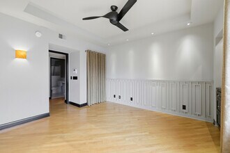 14960 Dickens St, Unit 303 in Sherman Oaks, CA - Foto de edificio - Building Photo