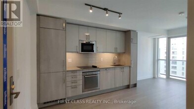 77 Mutual St in Toronto, ON - Building Photo - Building Photo