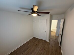 114 Rosewood Dr in Hammond, LA - Foto de edificio - Building Photo