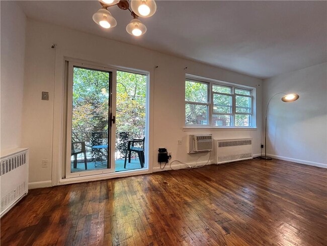 2077 E 54th St in Brooklyn, NY - Building Photo - Building Photo