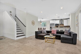 1705 NE 11th St in Fort Lauderdale, FL - Building Photo - Building Photo