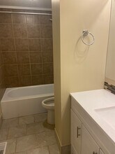 11002 Lunenburg Ct in Louisville, KY - Building Photo - Building Photo
