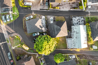 1747 Lanakila Ave in Honolulu, HI - Building Photo - Building Photo