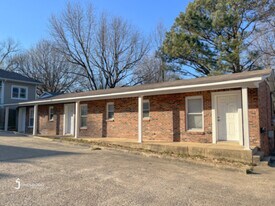 202 Pekin St in Jonesboro, AR - Building Photo