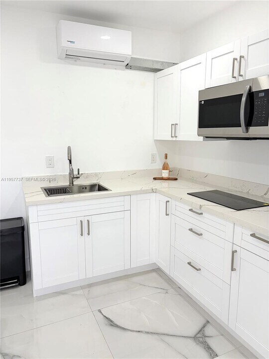 13065 SW 263rd Terrace-Unit -2 in Homestead, FL - Building Photo