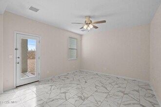11506 Summer Dr in Socorro, TX - Building Photo - Building Photo