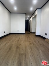 4880 Lexington Ave in Los Angeles, CA - Building Photo - Building Photo
