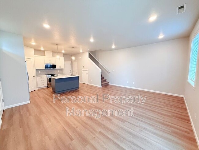 16336 NE 21st St in Vancouver, WA - Building Photo - Building Photo