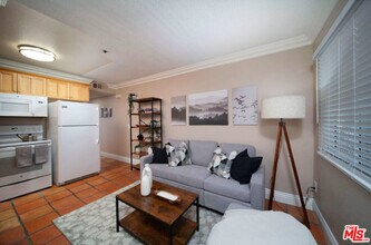227 16th St in San Diego, CA - Building Photo - Building Photo