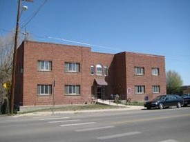 Lovely Art Deco style building Apartments