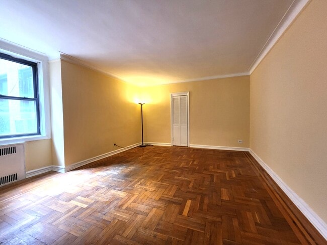 property at 10 Avenue P