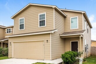 12024 Silver Lining in San Antonio, TX - Building Photo - Building Photo