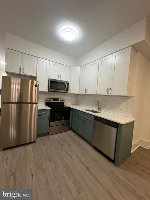 property at 433 W Bringhurst St