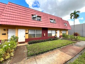 2562 NW 52nd Ave in Lauderhill, FL - Building Photo