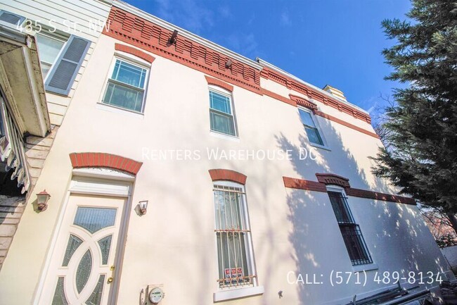 property at 435 S St NW