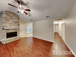 2709 Star Ave, Unit 8541 15th Avenue NW in Glenn Heights, TX - Building Photo - Building Photo