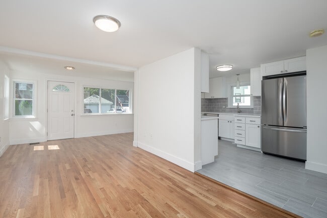 property at 92 Clinton Place Unit #2