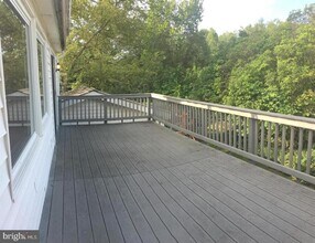 6516 Cape Ct in Falls Church, VA - Building Photo - Building Photo