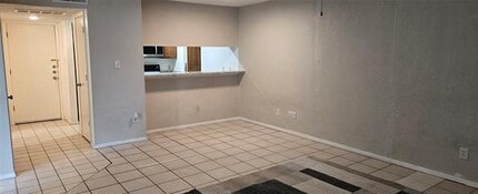 9601 Walnut St in Dallas, TX - Foto de edificio - Building Photo