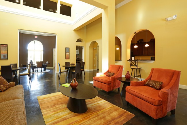 Magnolia at Village Creek in Fort Worth, TX - Building Photo - Interior Photo