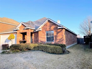 5328 Comanche Wells Dr in McKinney, TX - Building Photo - Building Photo