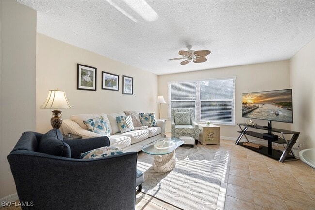 property at 578 Broad Ave S