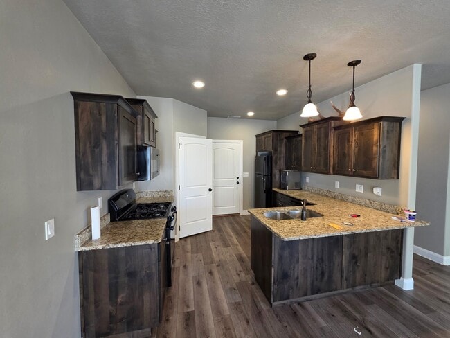 property at 485 1425 N St