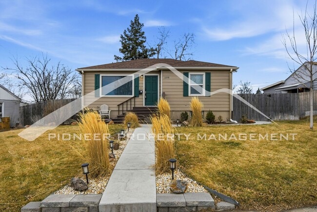 property at 1398 W Alys Pl