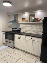 1116 Arkansas Ave, Unit 1st Floor in Pittsburgh, PA - Building Photo