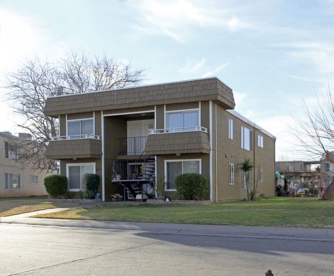 5642 Odea Dr in Sacramento, CA - Foto de edificio - Building Photo