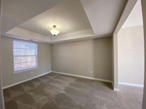 2052 Blackhorse Ln in Lexington, KY - Building Photo - Building Photo
