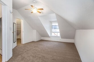 1231 Park Ave E in Alameda, CA - Building Photo - Building Photo