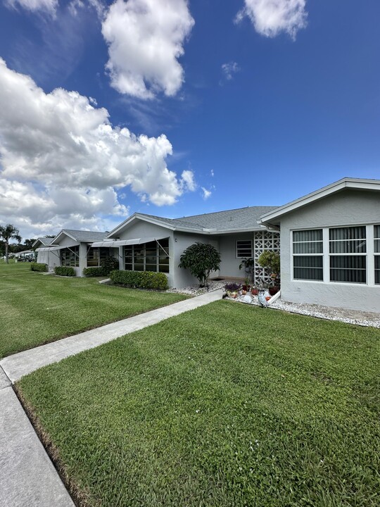 14332 Canalview Dr in Delray Beach, FL - Building Photo