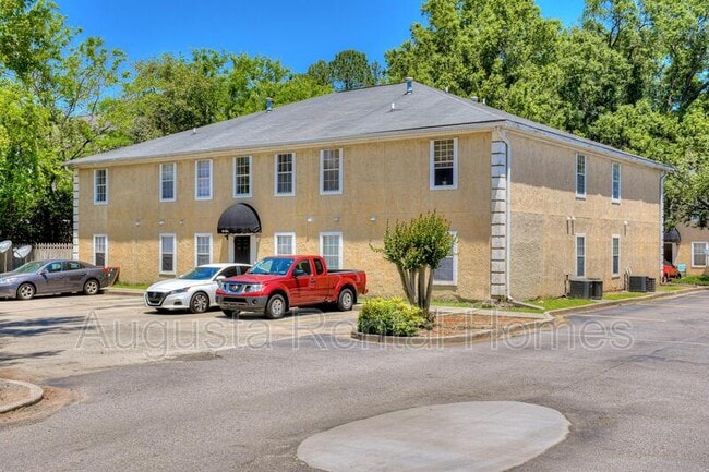 property at 940 Stevens Creek Rd